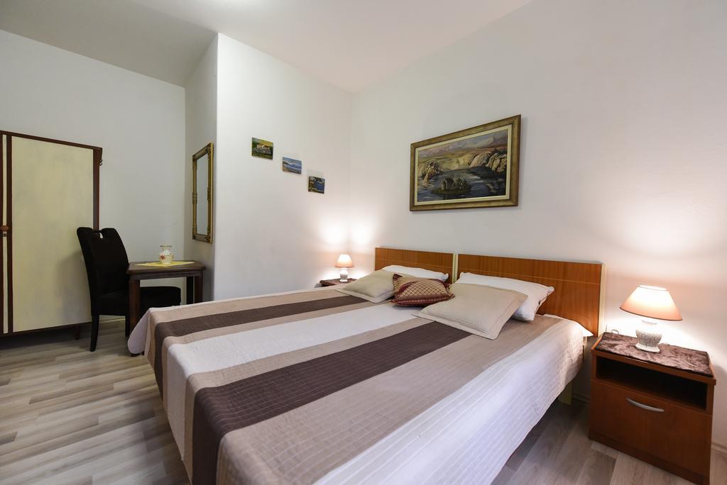 Apartments Dado Zadar Buitenkant foto